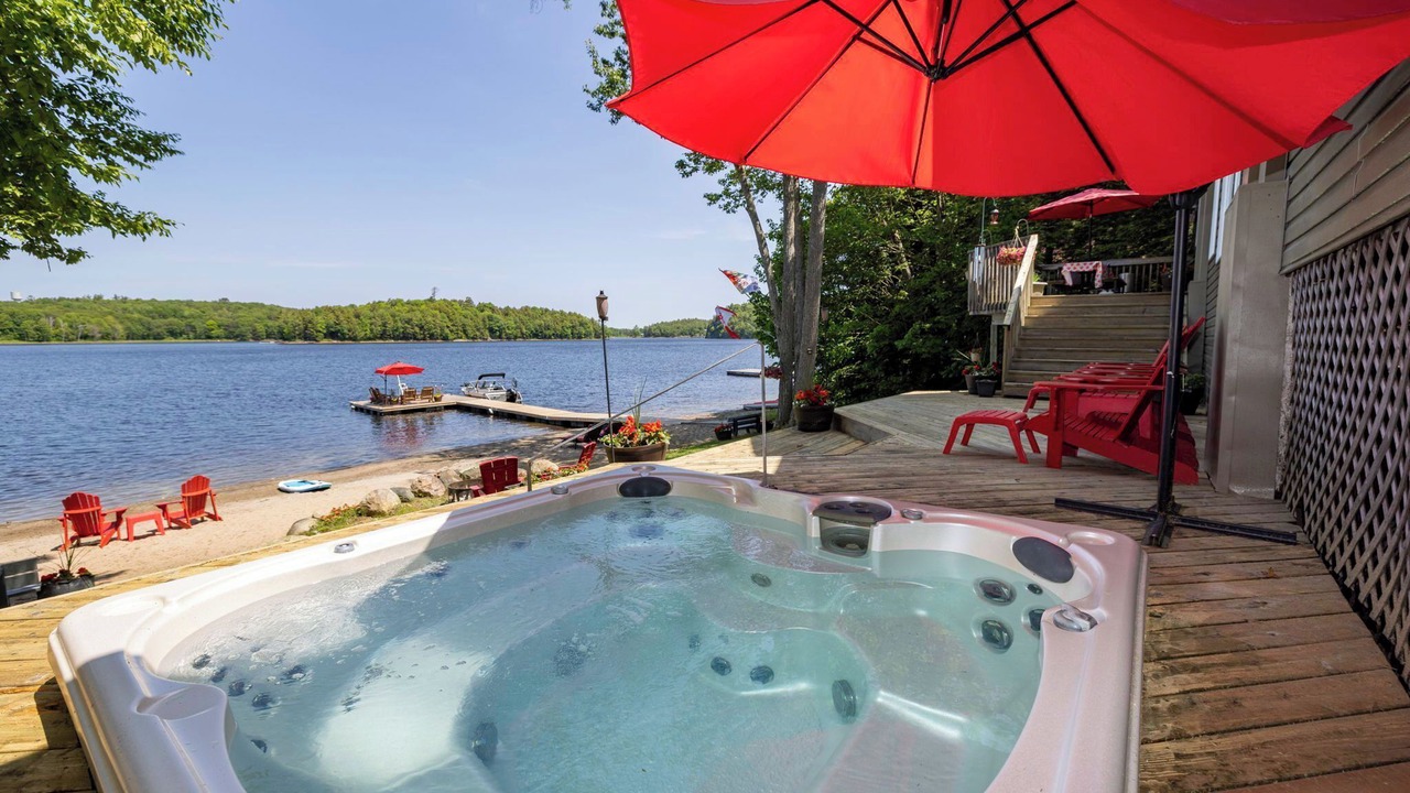 Photo of Patio Balcony in The Archipelago