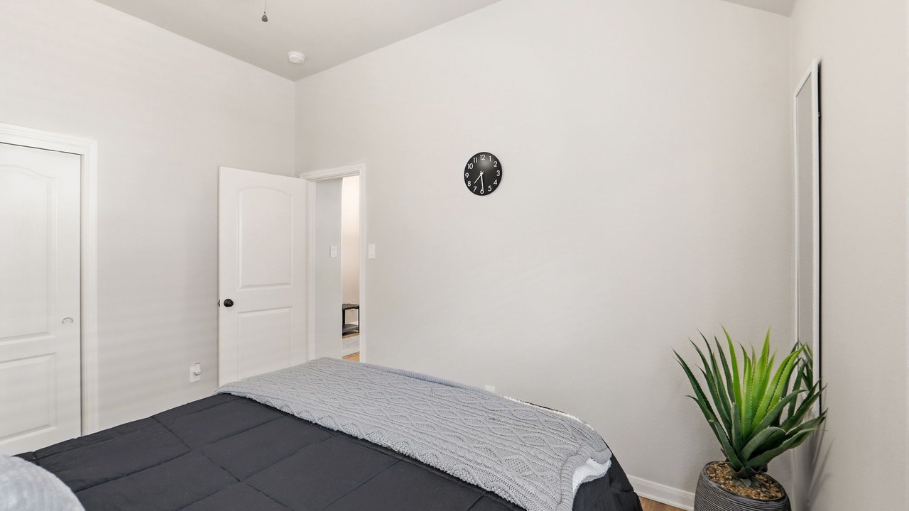 Photo of Bedroom in Pioneer Crossing
