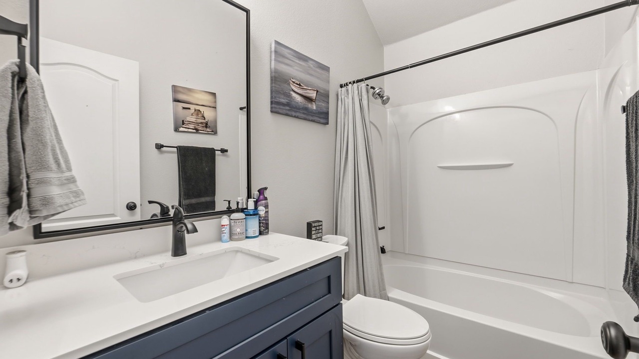 Photo of Bathroom in Pioneer Crossing