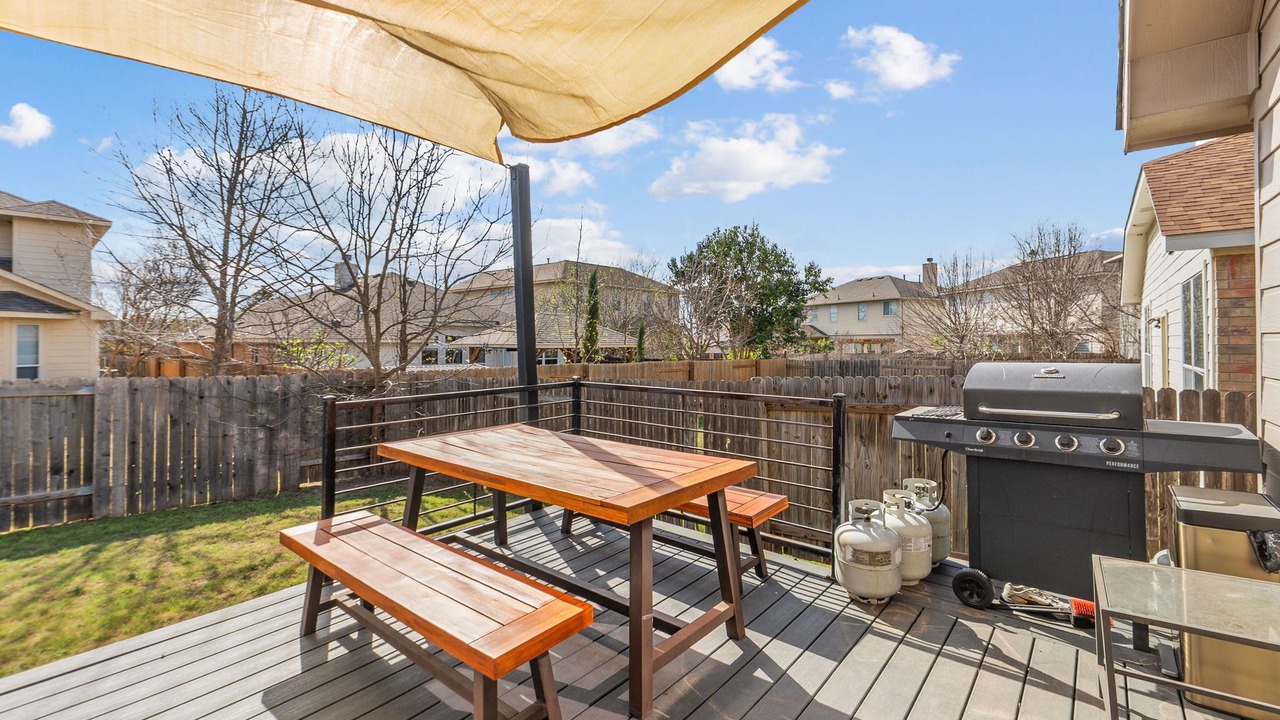 Photo of Outdoor in Pioneer Crossing