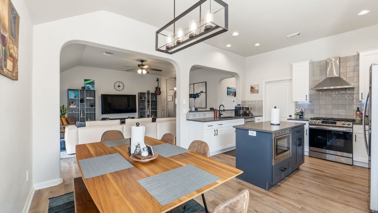 Photo of Kitchen in Pioneer Crossing