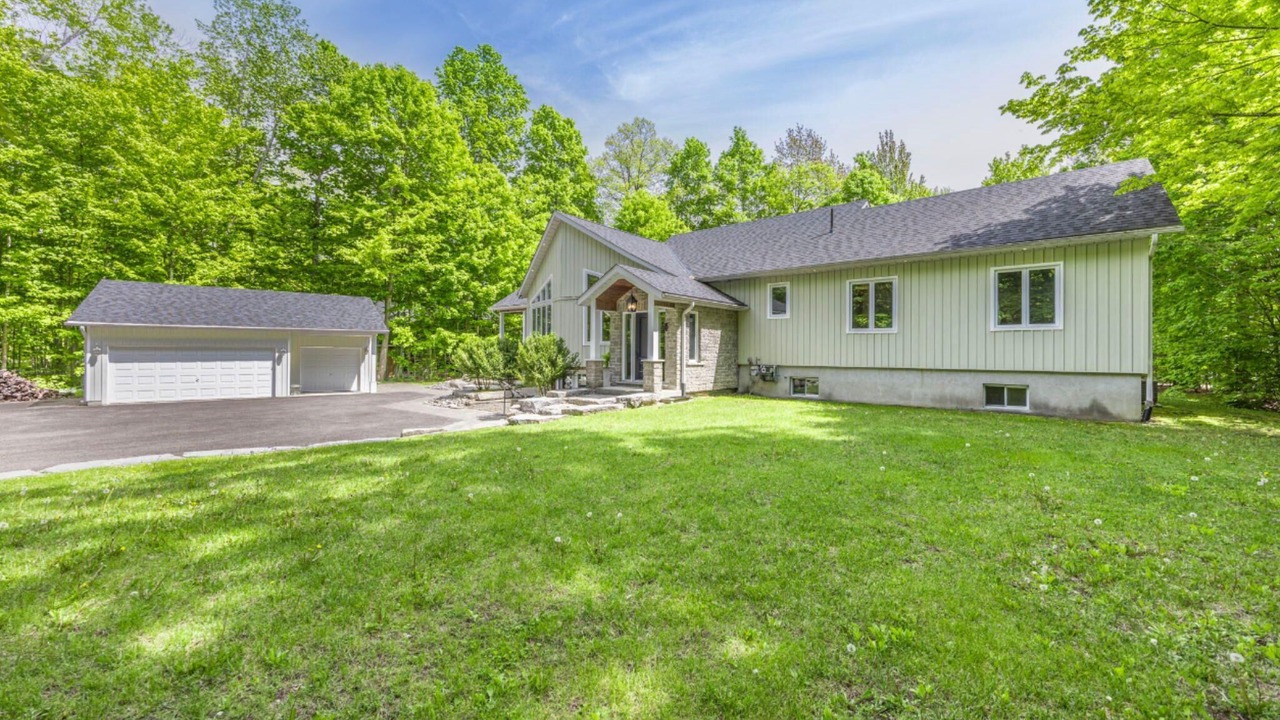 Photo of Outdoor in Tiny