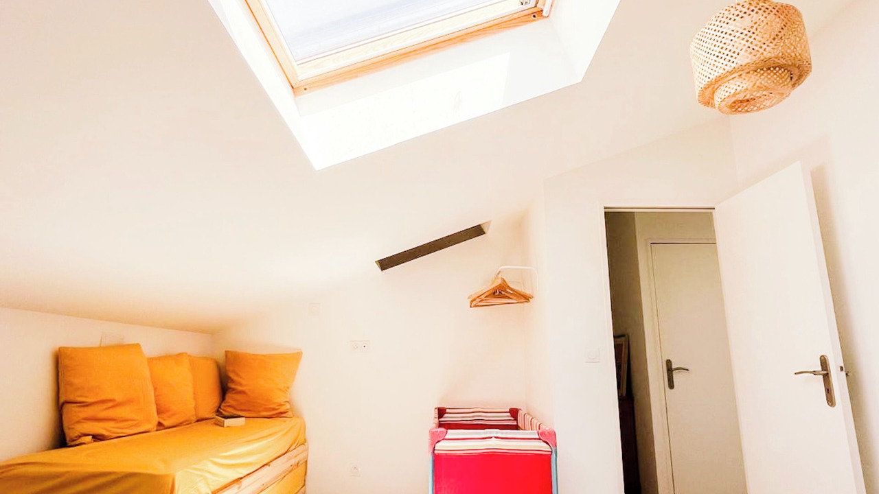 Photo of Bedroom in Saint-Michel-Chef-Chef