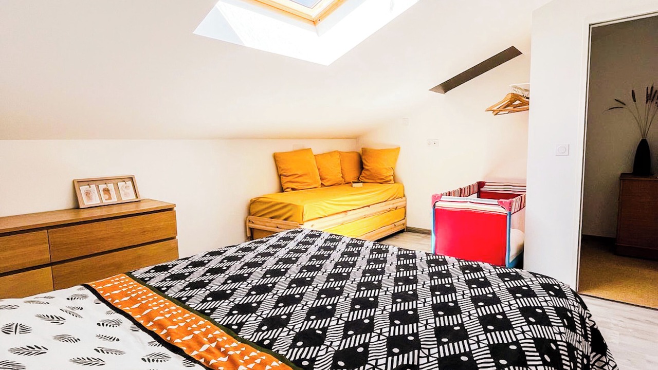 Photo of Bedroom in Saint-Michel-Chef-Chef