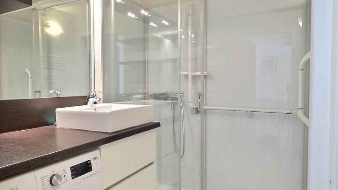 Photo of Bathroom in Miramar