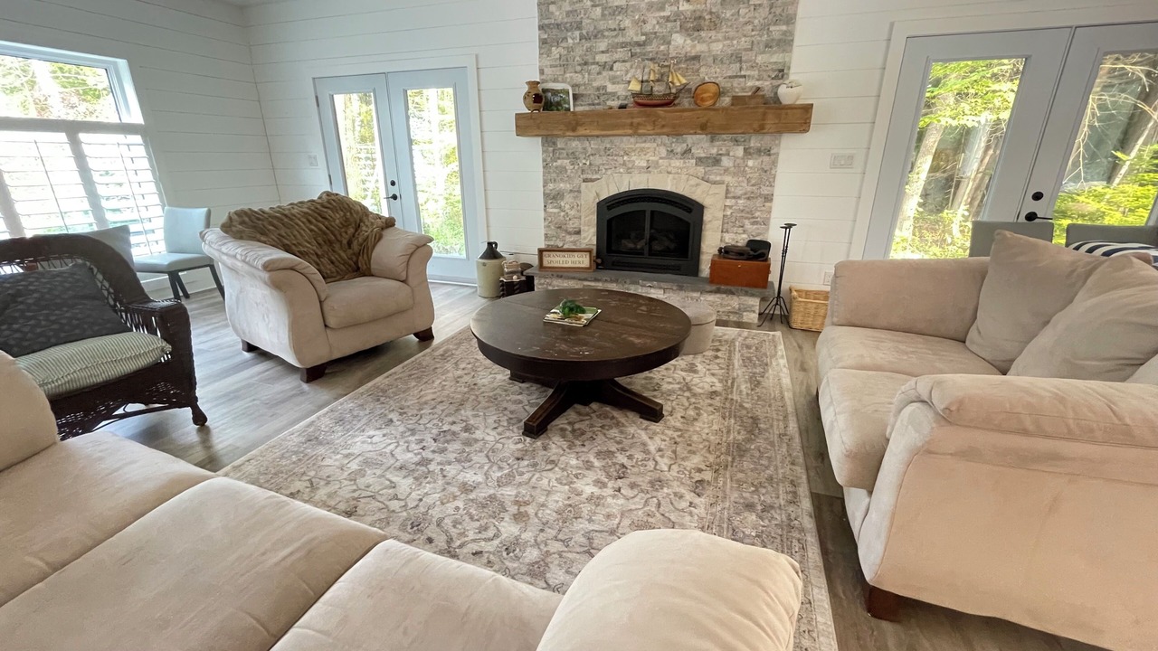 Photo of Livingroom in Hope Bay