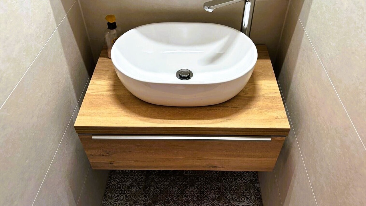 Photo of Bathroom in Cres