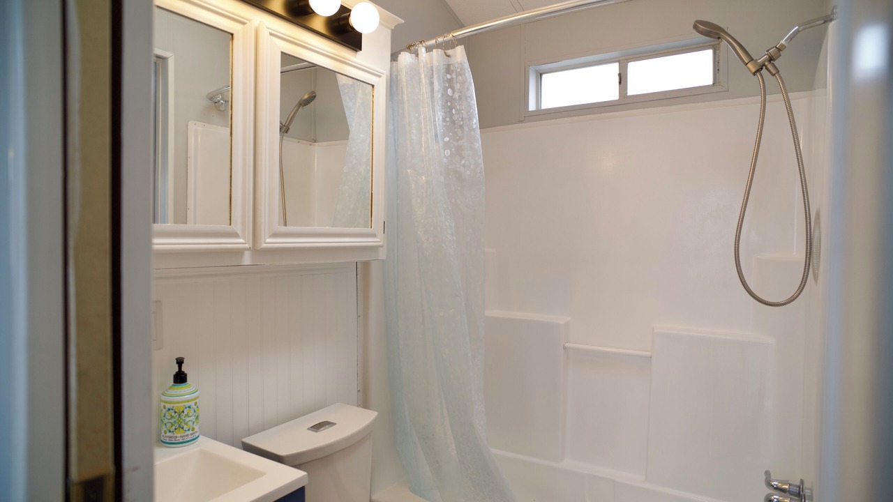 Photo of Bathroom in Sherkston