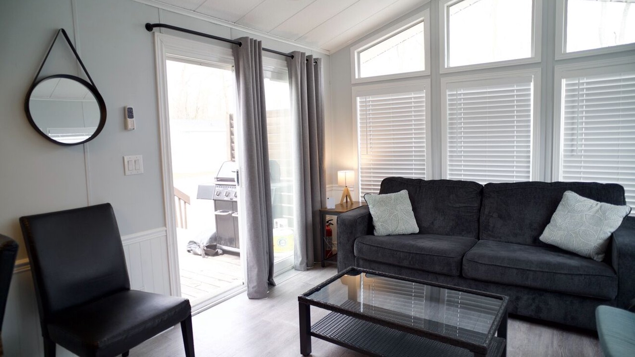 Photo of Livingroom in Sherkston