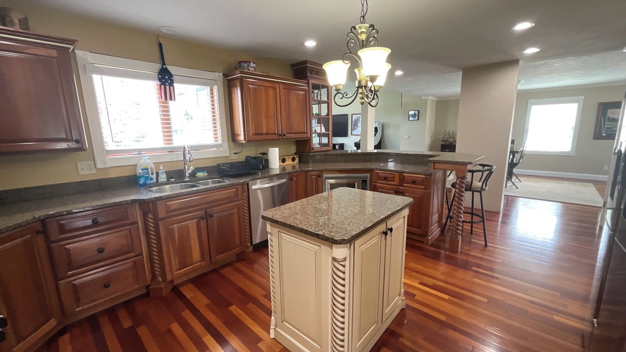 Photo of Kitchen in Pontiac