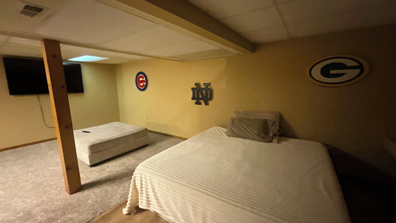 Photo of Bedroom in Pontiac