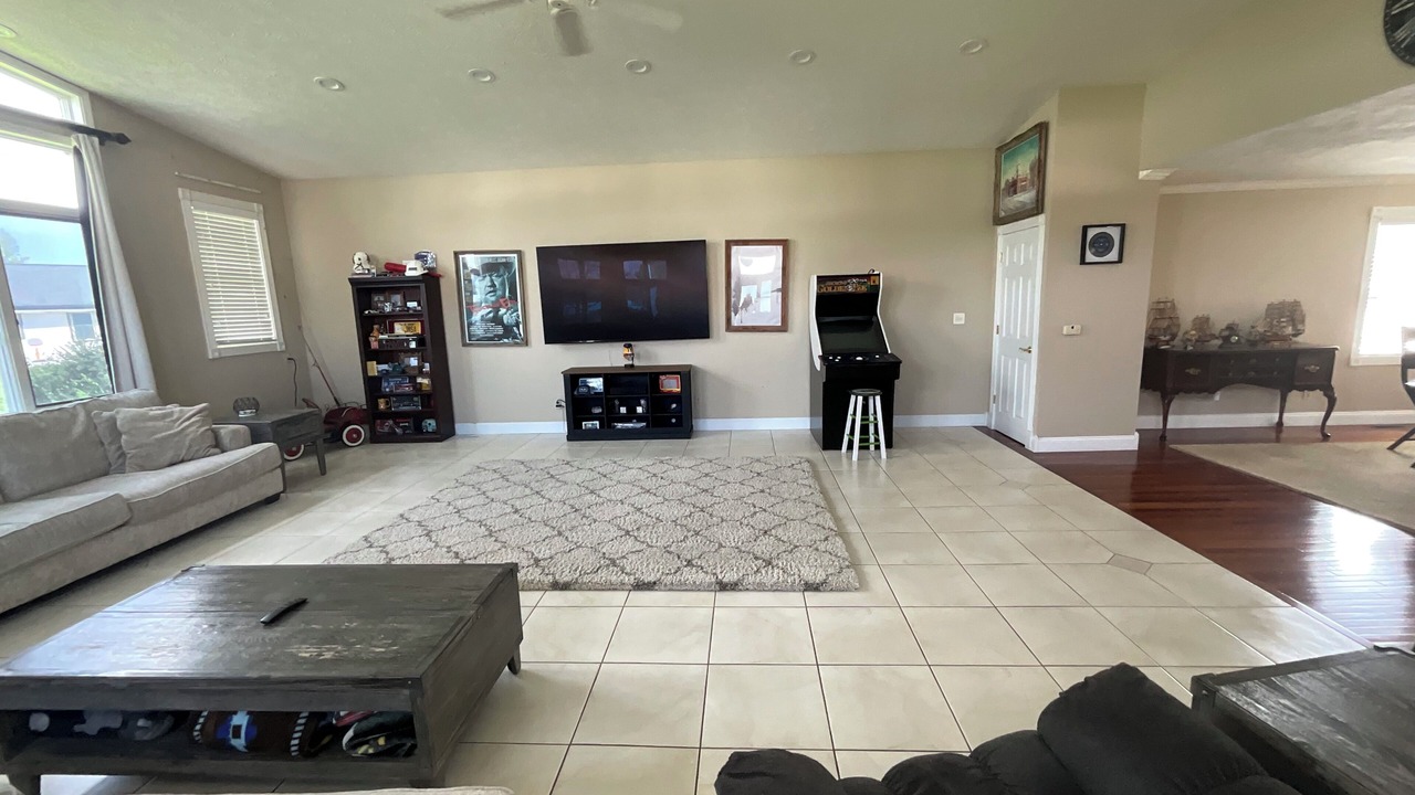 Photo of Livingroom in Pontiac