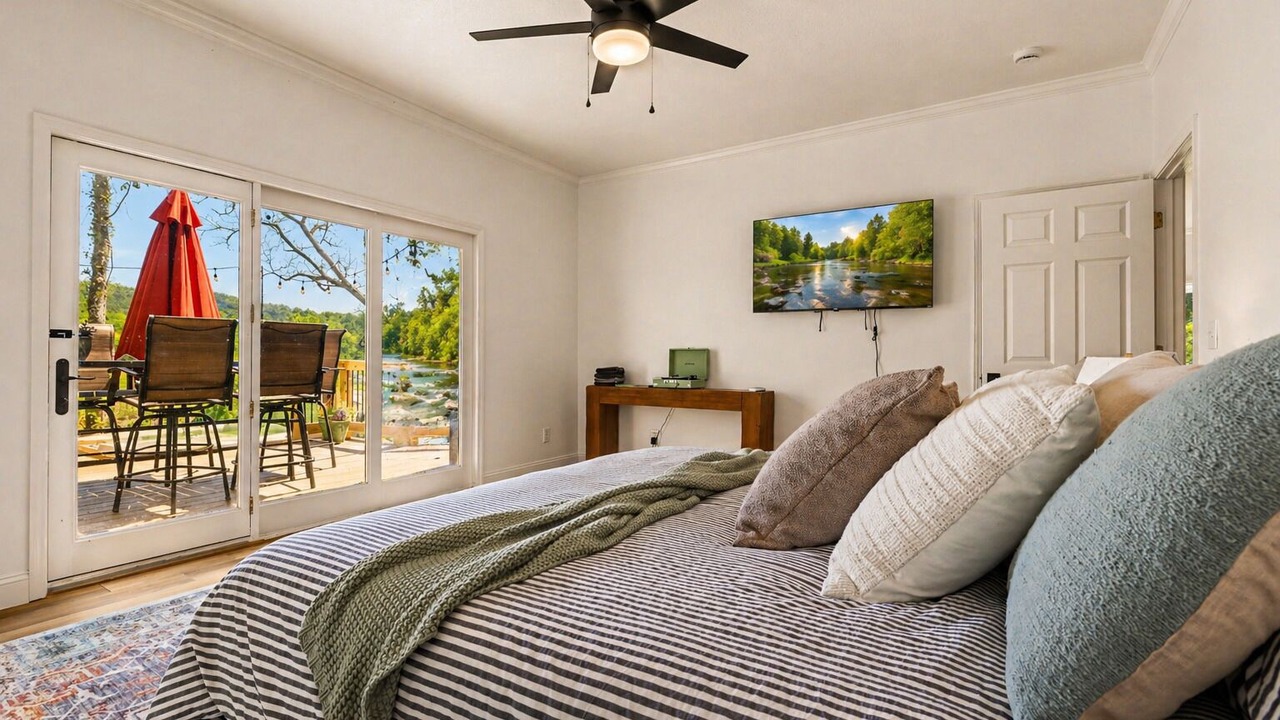 Photo of Bedroom in Greeneville