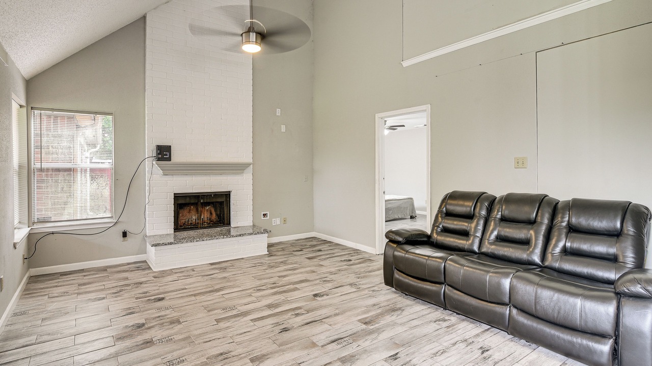 Photo of Livingroom in Barker