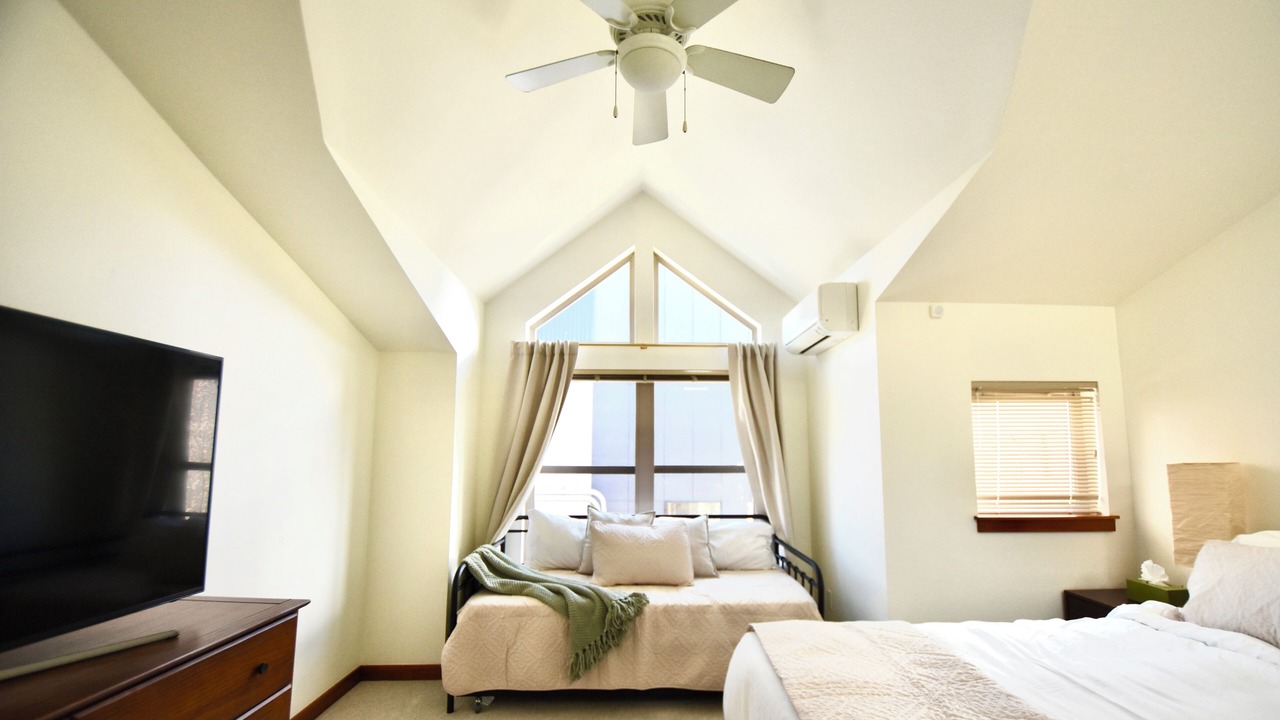 Photo of Bedroom in Lower Queen Anne