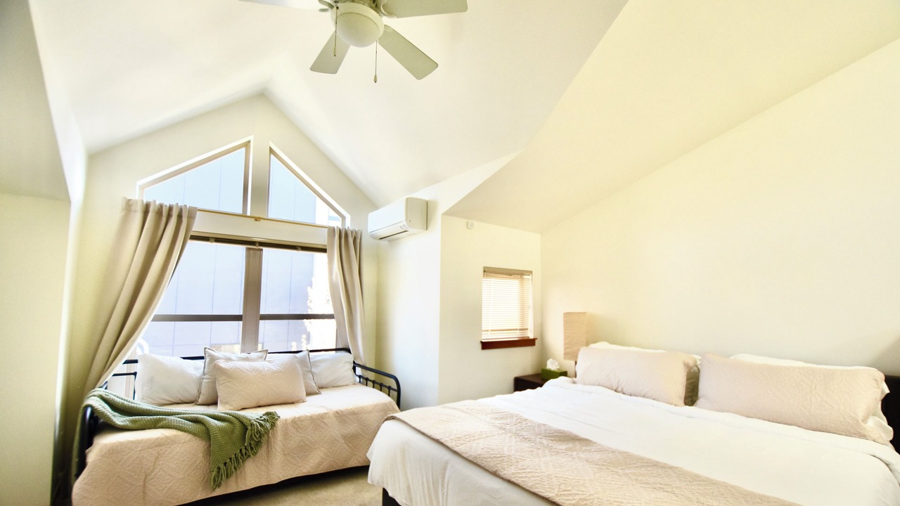 Photo of Bedroom in Lower Queen Anne