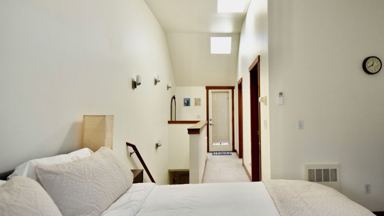 Photo of Bedroom in Lower Queen Anne