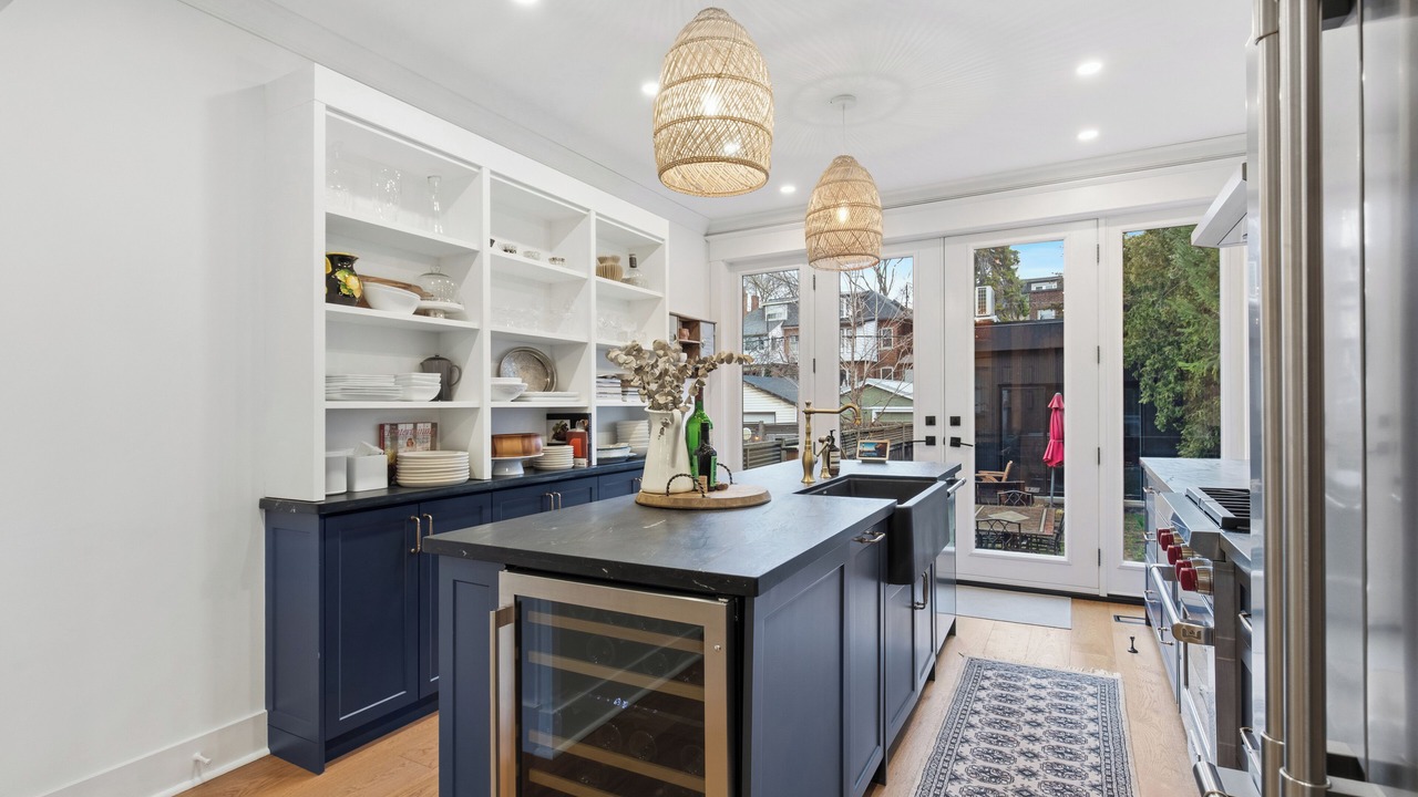 Photo of Kitchen in Roncesvalles Village