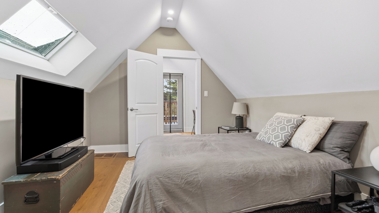 Photo of Bedroom in Roncesvalles Village