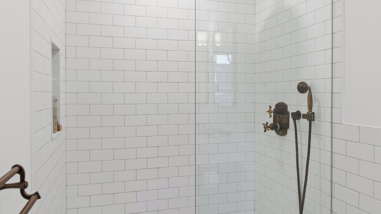 Photo of Bathroom in Roncesvalles Village