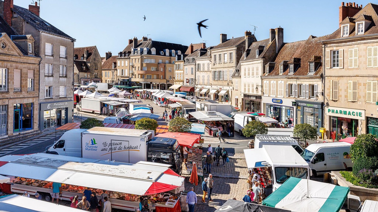 Photo of Others in Montgivray