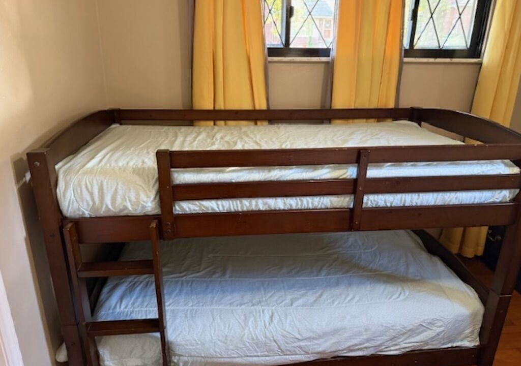 Photo of Bedroom in Pleasant Hills