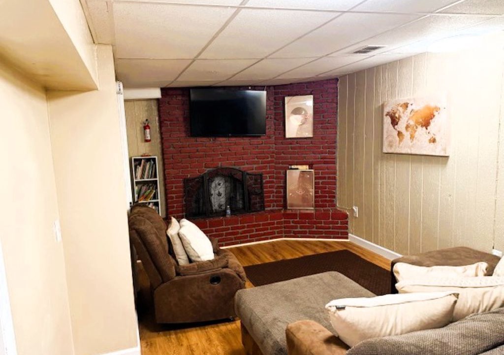 Photo of Livingroom in Pleasant Hills