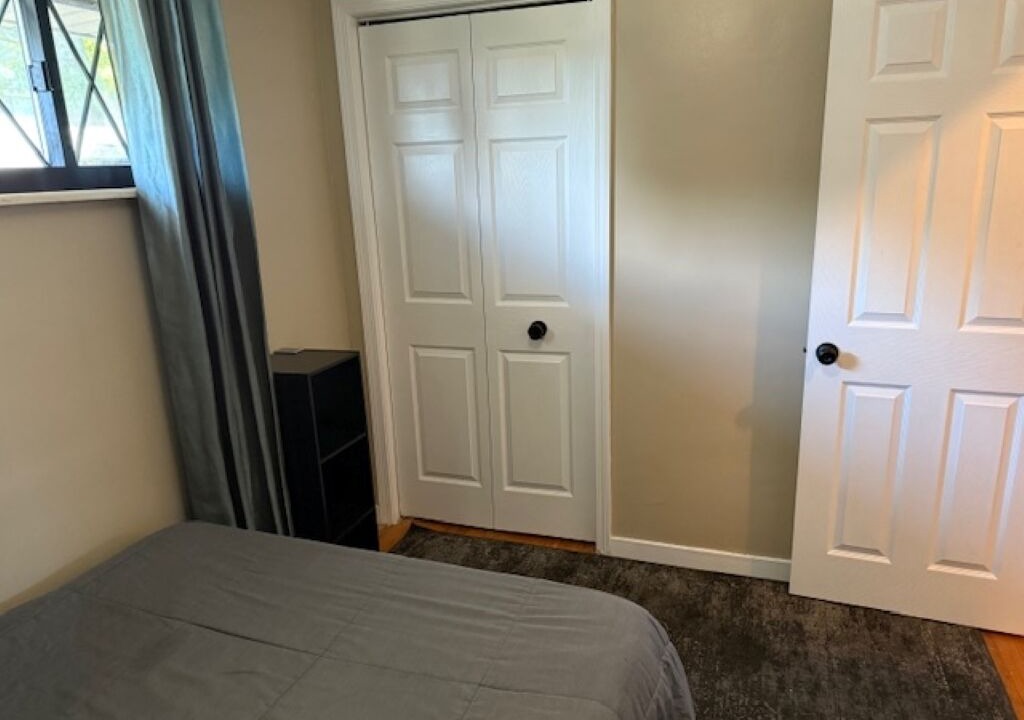 Photo of Bedroom in Pleasant Hills