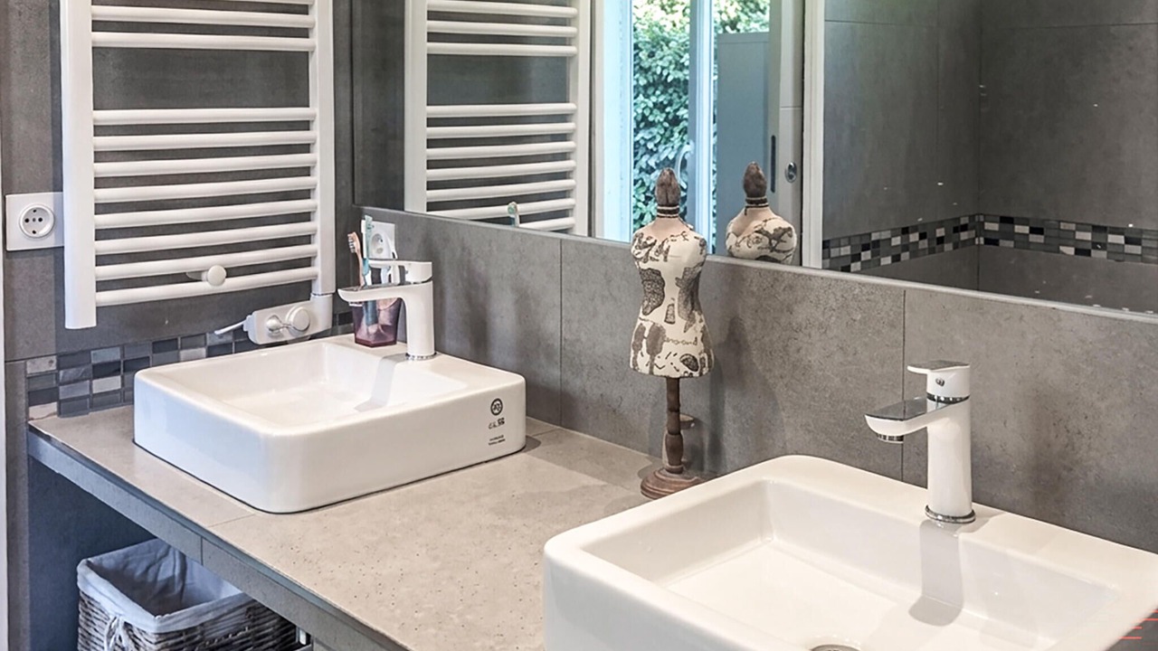 Photo of Bathroom in Saumane-de-Vaucluse