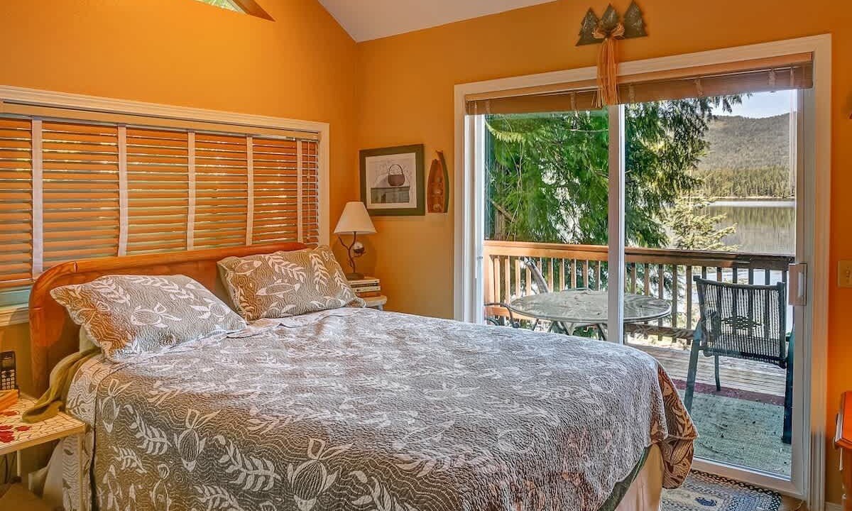 Photo of Bedroom in Leavenworth
