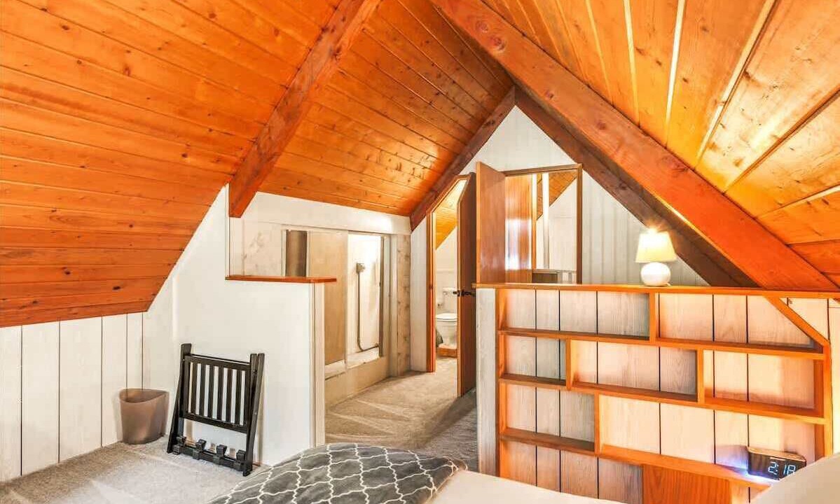 Photo of Bedroom in Greenwater