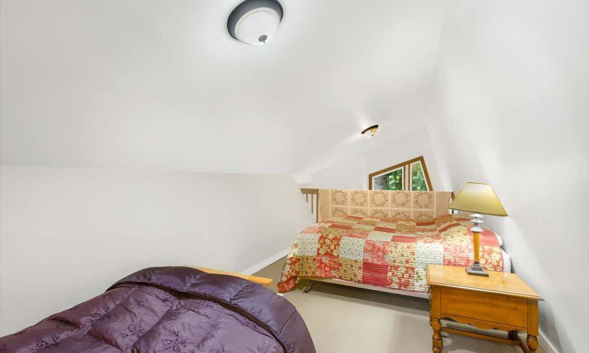 Photo of Bedroom in Enumclaw