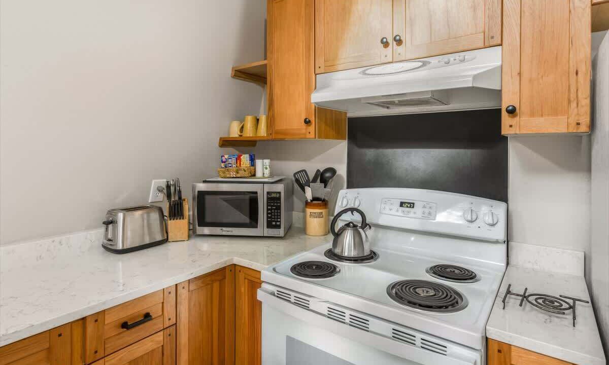 Photo of Kitchen in Enumclaw