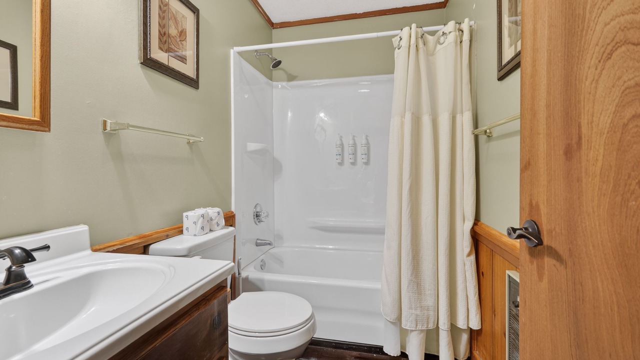 Photo of Bathroom in High Point