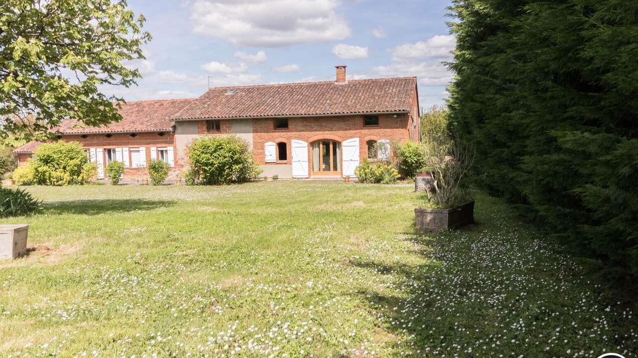 Photo of Outdoor in Vallesvilles