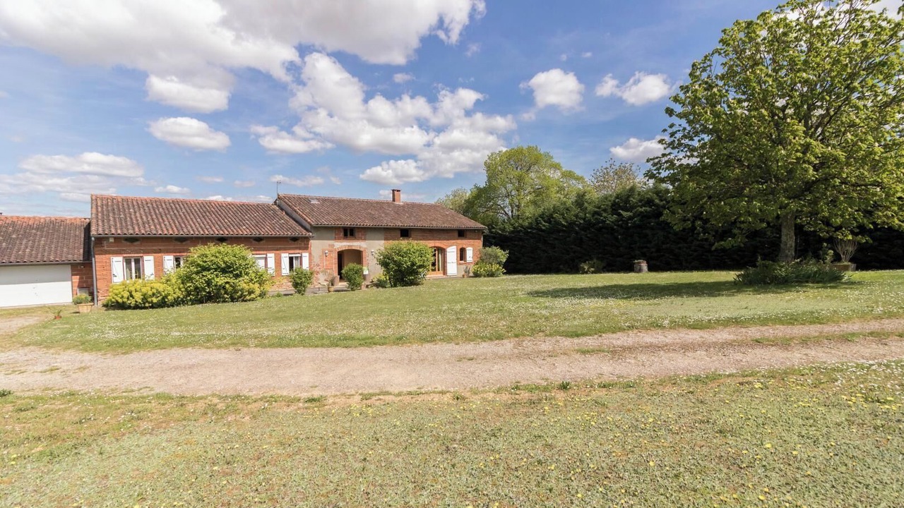Photo of Outdoor in Vallesvilles