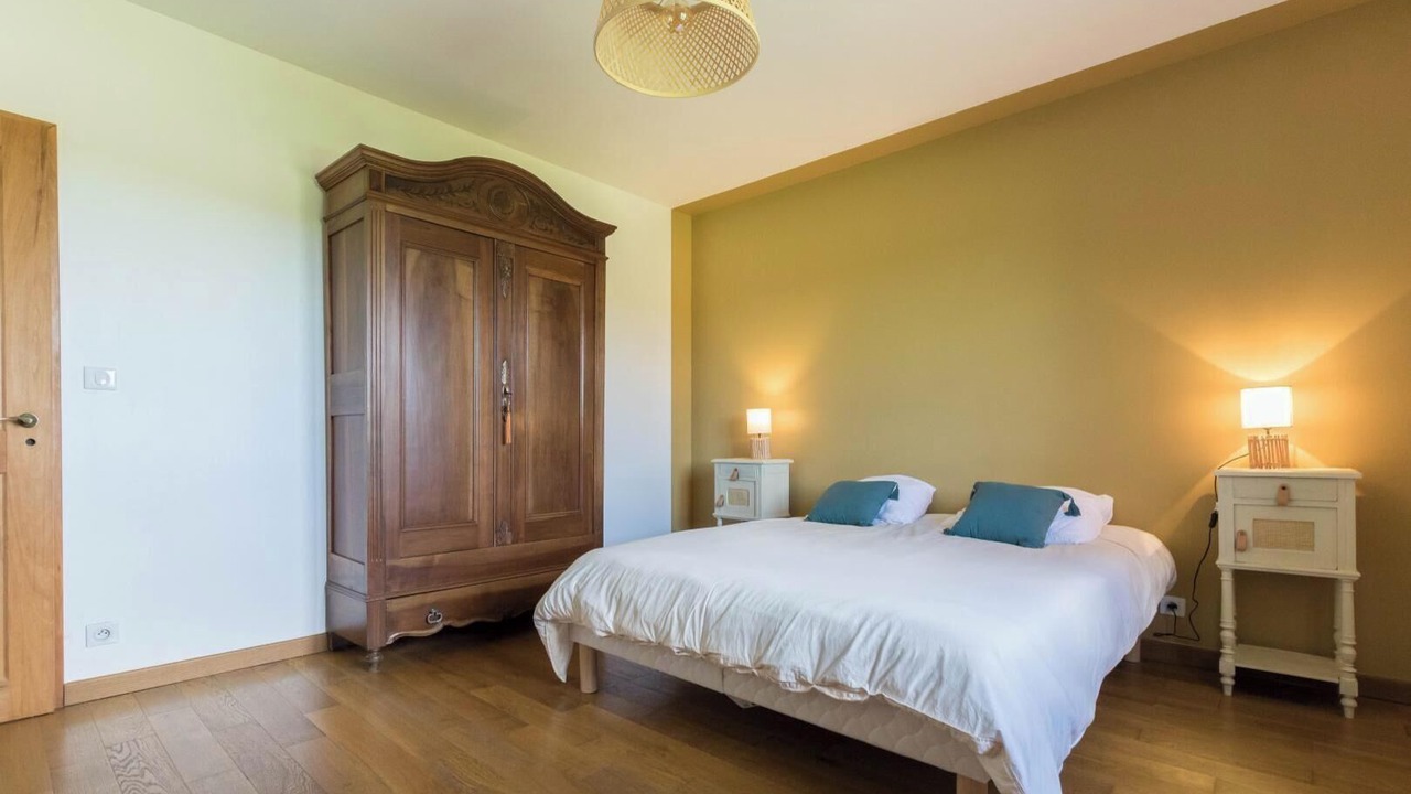 Photo of Bedroom in Vallesvilles