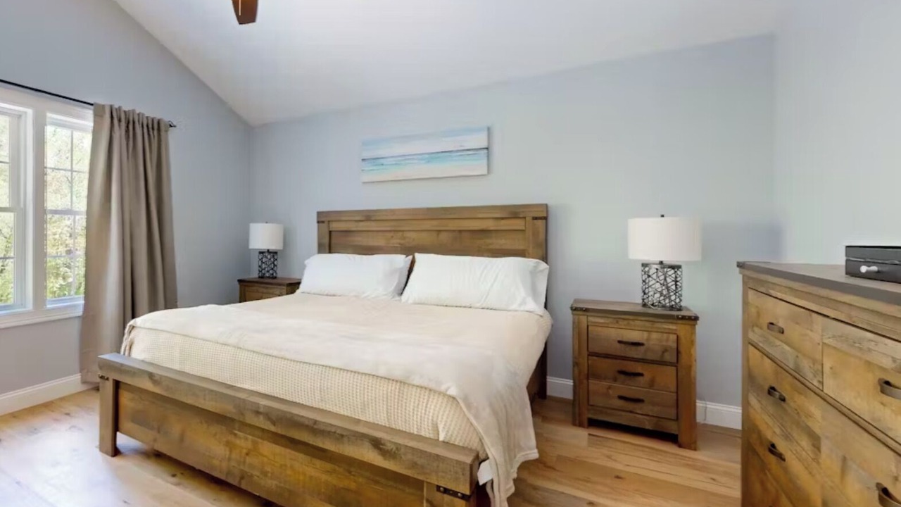 Photo of Bedroom in Tolland