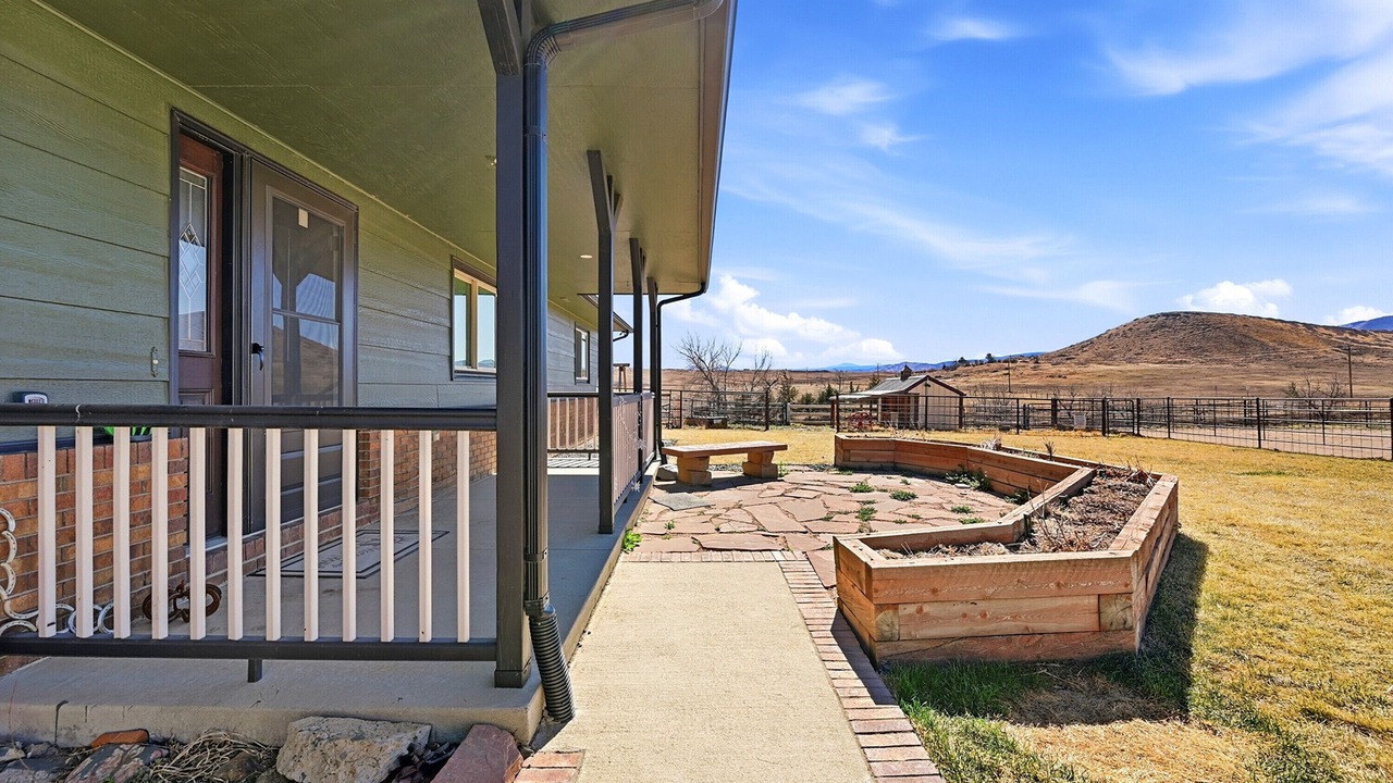 Photo of Patio Balcony in Longmont