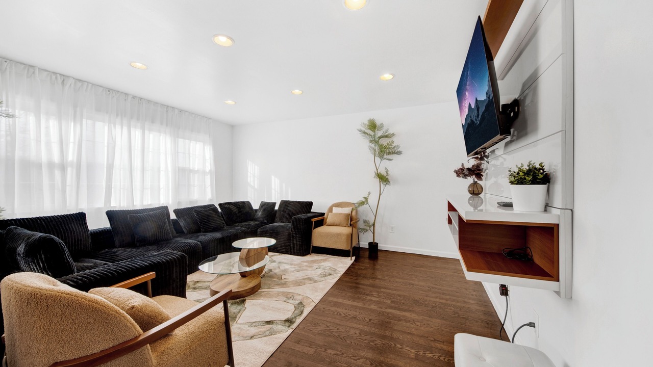 Photo of Livingroom in White Plains