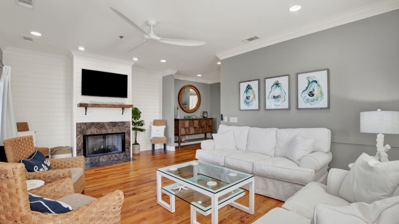 Photo of Livingroom in Tybee Island