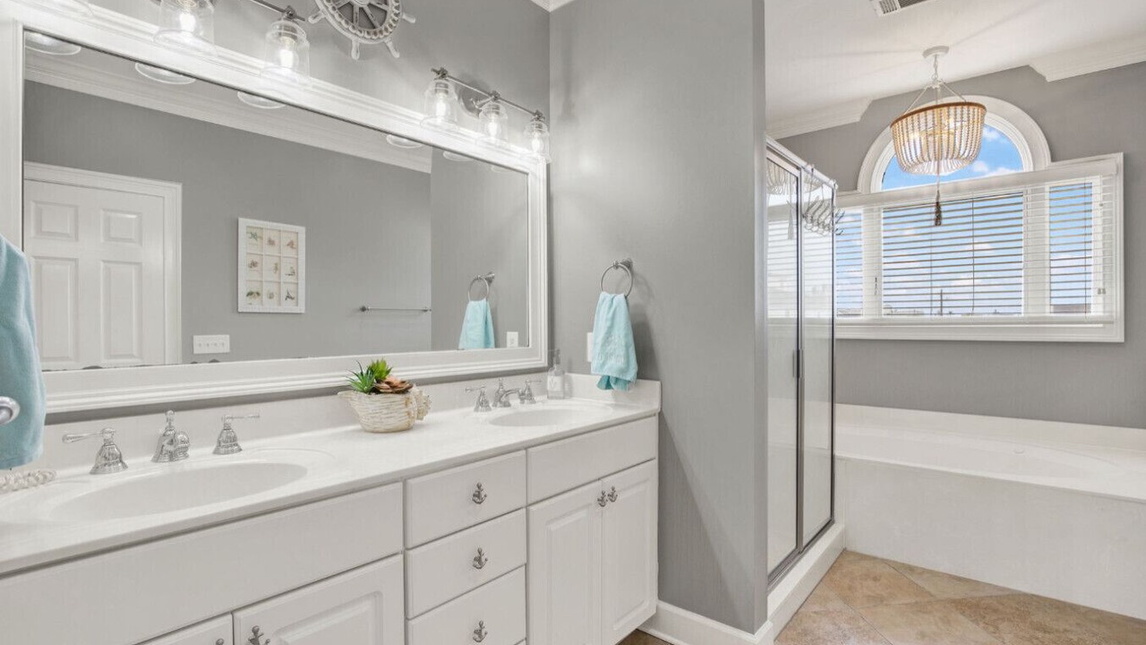 Photo of Bathroom in Tybee Island