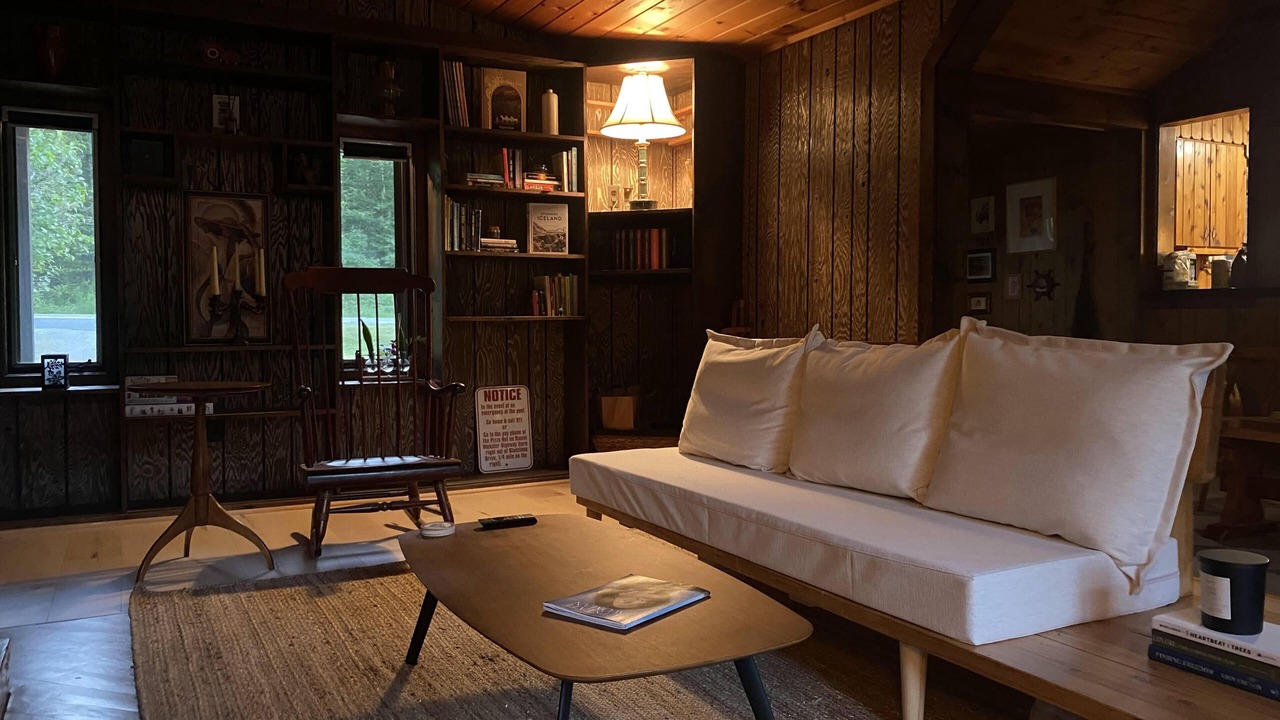 Photo of Livingroom in Roscoe