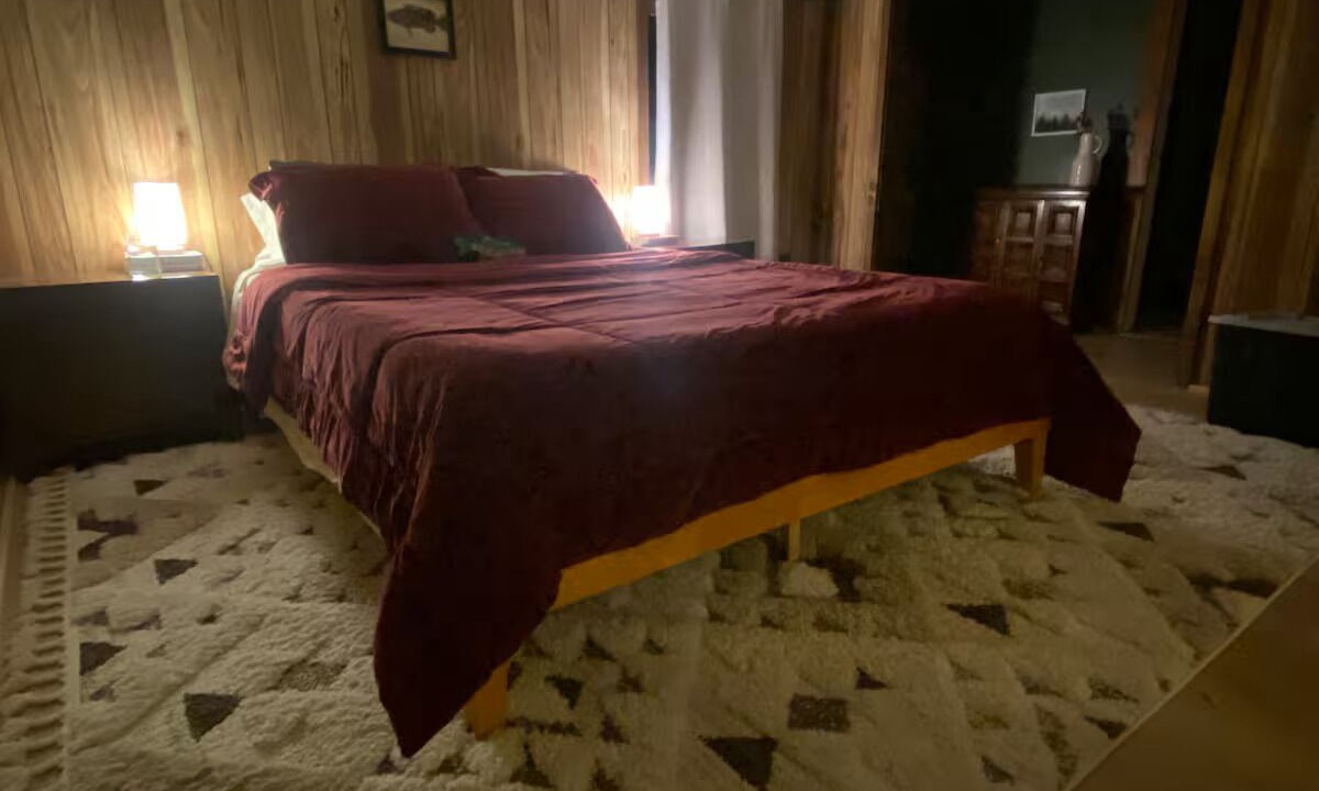 Photo of Bedroom in Roscoe