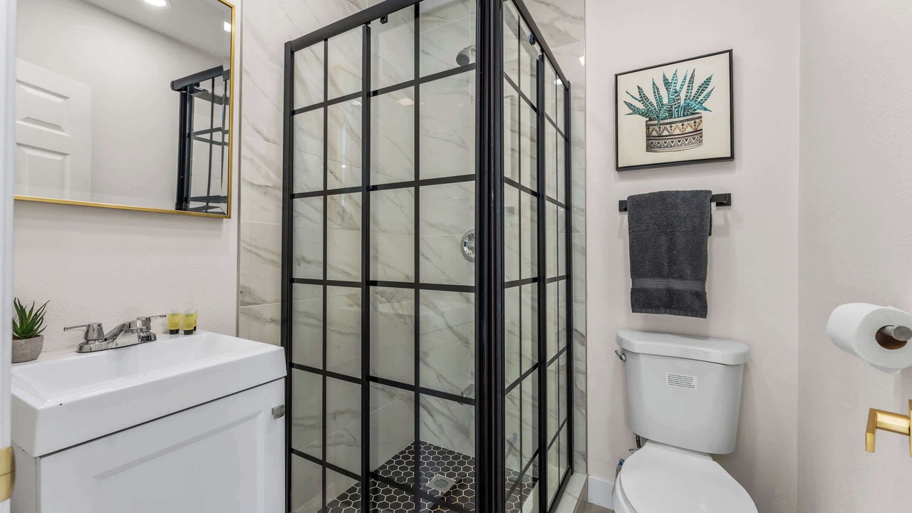 Photo of Bathroom in Mid City