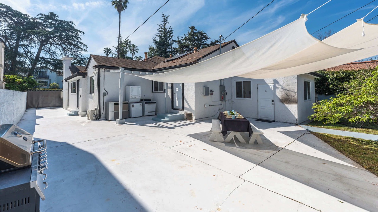 Photo of Outdoor in Mid City