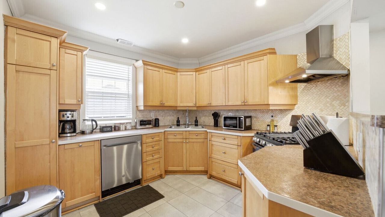 Photo of Kitchen in Pickering
