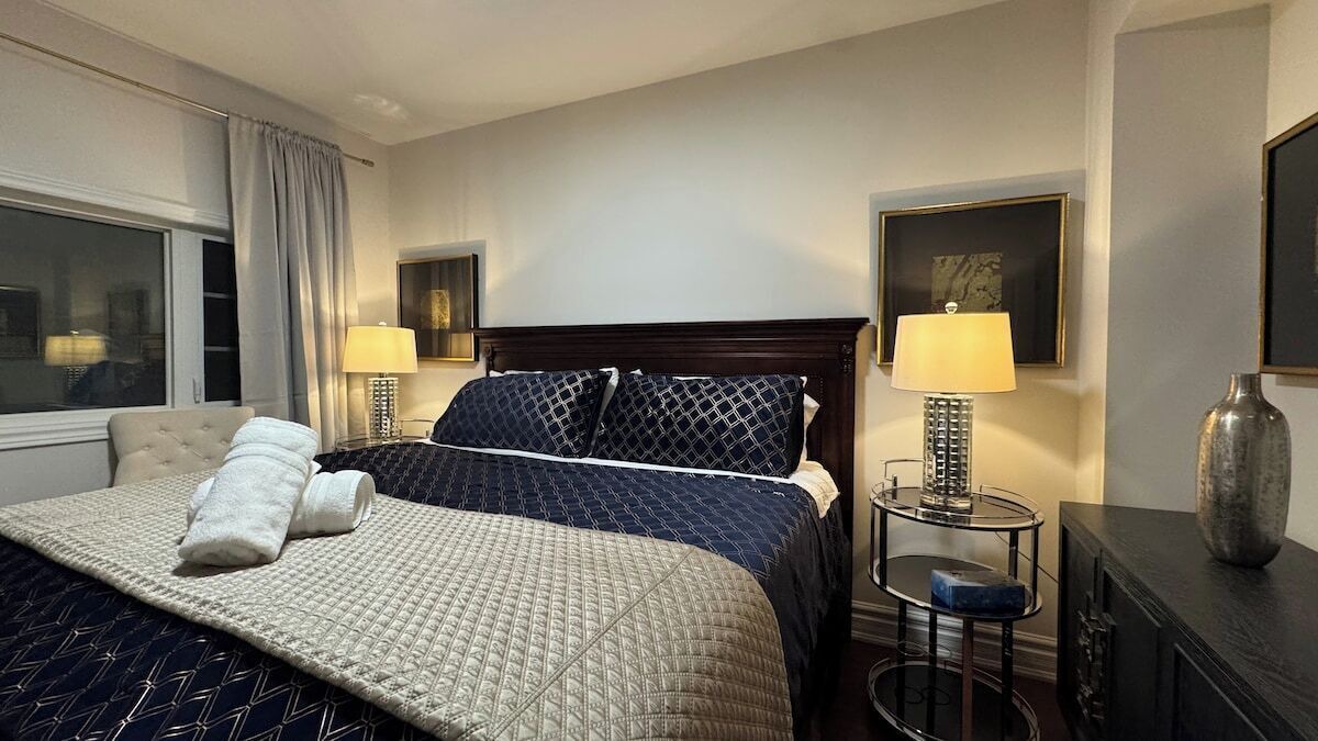 Photo of Bedroom in Richmond Hill