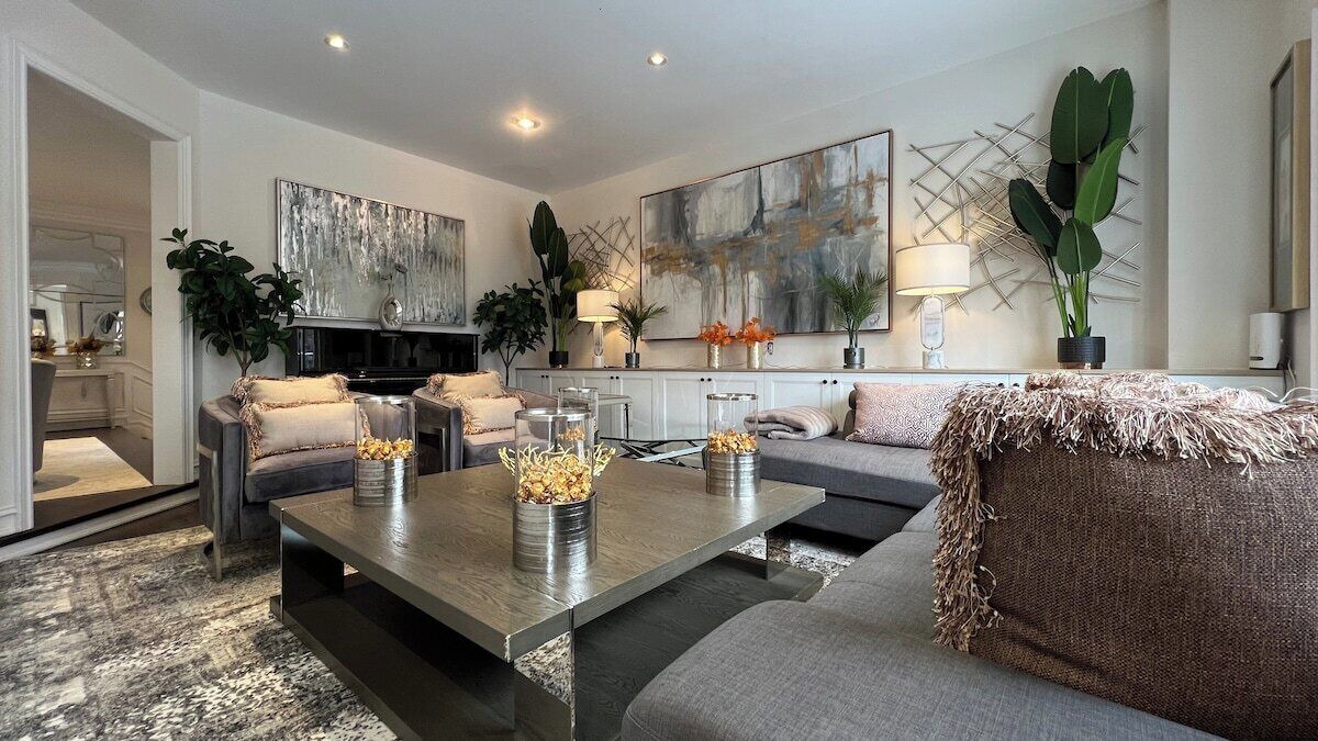 Photo of Livingroom in Richmond Hill