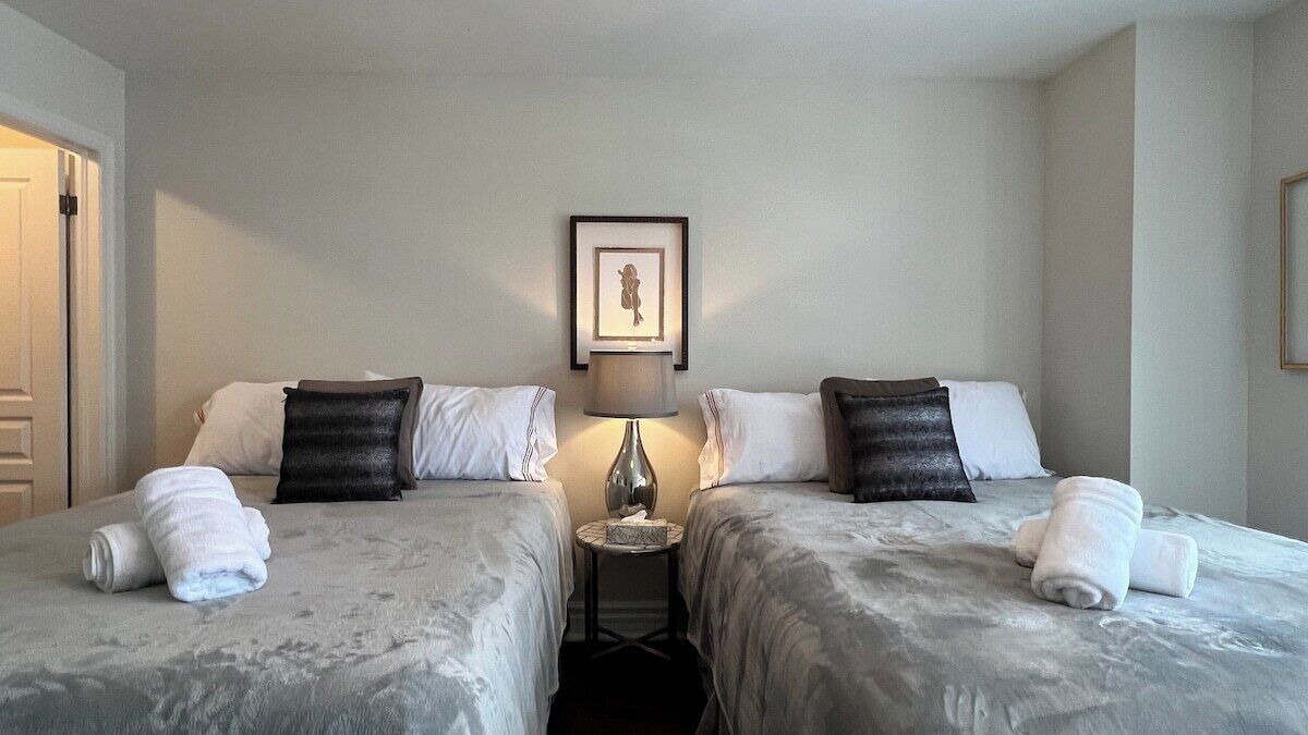 Photo of Bedroom in Richmond Hill